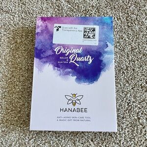 NEW IN BOX Hanabee Jade Roller and Gua Sha Tools